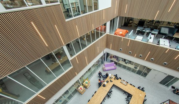 Solutions créatives de marketing digital pour accroître la visibilité d"une entreprise de gestion des déchets